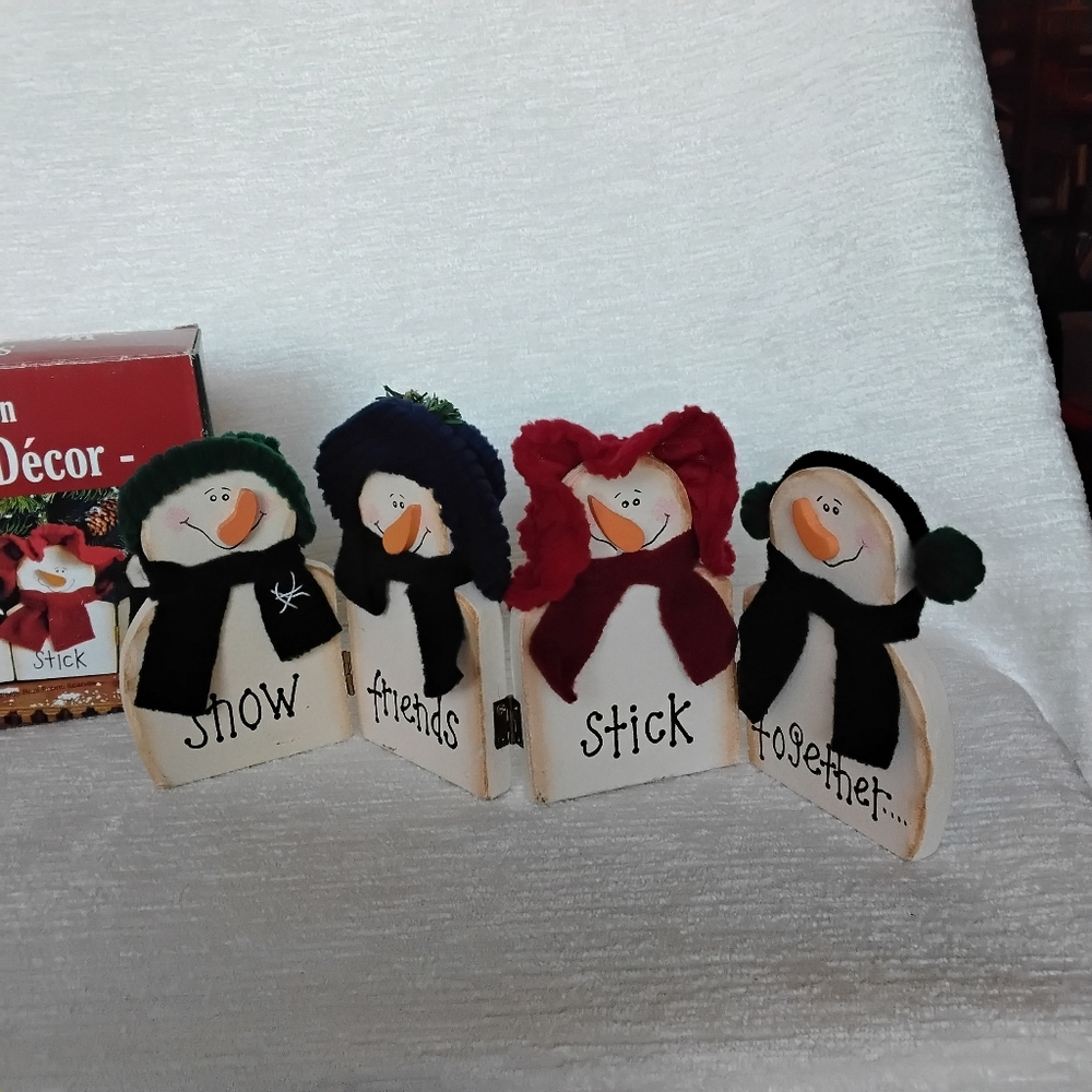 Vintage Snowman Friends Wooden Decor Set "Snow Friends Stick Together" FOLDABLE - Picture 3 of 11